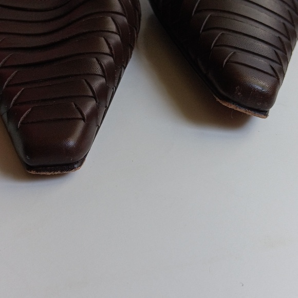 DONALD J PLINER HEELS - Picture 8 of 8